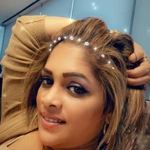 Meet your Posher, Sheena